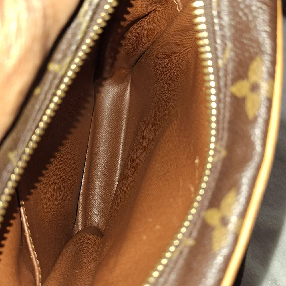 Louis Vuitton Monogram Amazone - Picture 10 of 16